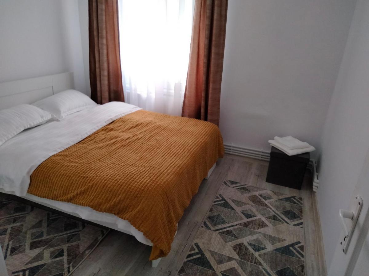 Apartamento Bulevard Apartament Alba Iulia Exterior foto